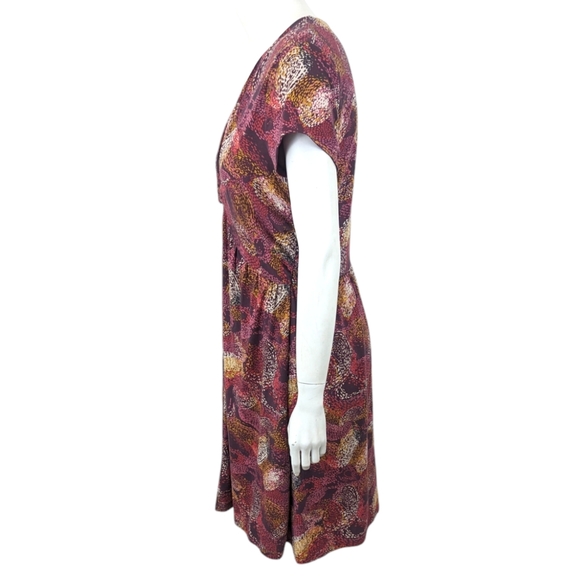 Garnet Hill Stretch Knit Dress V Neck Womens 12 Burgundy Purple Short Sleeve - Picture 5 of 13